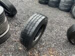 Opona ciężarowa używana 235/75R17.5 PIRELLI ST55 / 9-10mm
