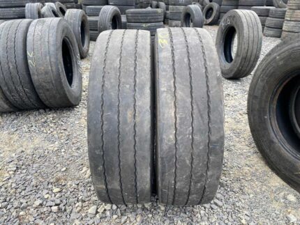  Opony ciężarowe używana 235/75R17.5 SEMPERIT RUNNER T2 / 6-7mm