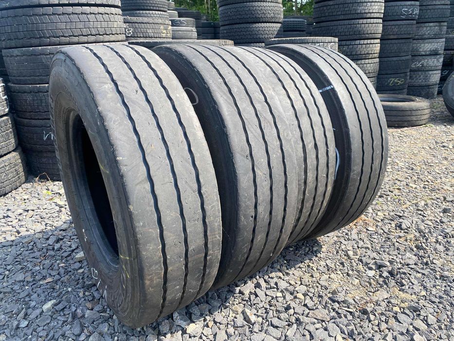 Opony ciężarowe używana 235/75R17.5 TRUCKSTAR TH TRAILER 3 / POGŁĘBIANE Opony ciężarowe używana 235/75R17.5 TRUCKSTAR TH TRAILER 3 / POGŁĘBIANE