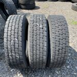  Opony ciężarowe używana 235/75R17.5 BIEŻNIKOWANA TYP KOSTKA / 9-10mm