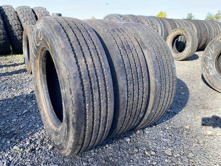 Opony ciężarowe używana 235/75R17.5 UNIROYAL TH110 / 11mm Opony ciężarowe używana 235/75R17.5 UNIROYAL TH110 / 11mm