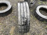 Opona ciężarowa używana 235/75R17.5 UNIROYAL TH40 / 8-10mm