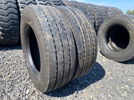  Opony ciężarowe używana 245/70R17.5 BRIDGESTONE R-TRAILER 001 / 90% BIEŻNIKA