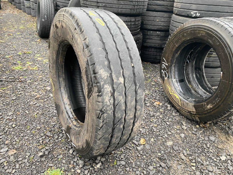 Opona ciężarowa używana 245/70R17.5 BRIDGESTONE R168 / 8-9mm Opona ciężarowa używana 245/70R17.5 BRIDGESTONE R168 / 8-9mm