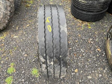 Opona ciężarowa używana 245/70R17.5 BRIDGESTONE R168 / 8-9mm