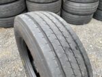 Opona ciężarowa używana 245/70R17.5 DUNLOP SP252 / 11-12mm