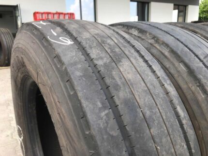 Opony ciężarowe używana 245/70R17.5 FULDA ECOTONN / 10-11mm