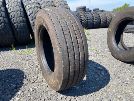  Opona ciężarowa używana 245/70R17.5 GOODYEAR REGIONAL RHS II / 10mm