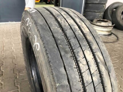 Opona ciężarowa używana 245/70R17.5 GOODYEAR REGIONAL RHS II / 7-9mm