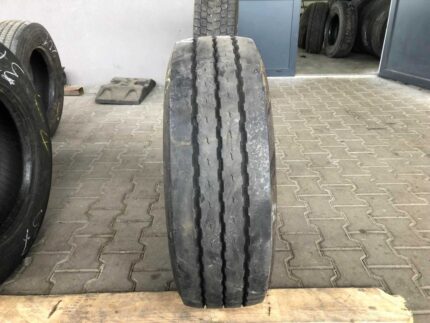  Opona ciężarowa używana 245/70R17.5 GOODYEAR REGIONAL RHT / 10-11mm