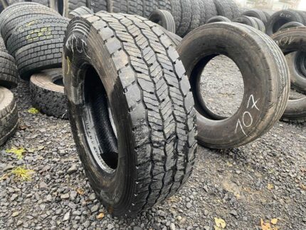  Opona ciężarowa używana 245/70R17.5 HANKOOK SMART FLEX DH35 / 9mm