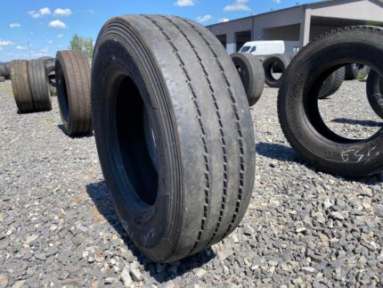  Opona ciężarowa używana 245/70R17.5 HANKOOK TH22 / 7-8mm