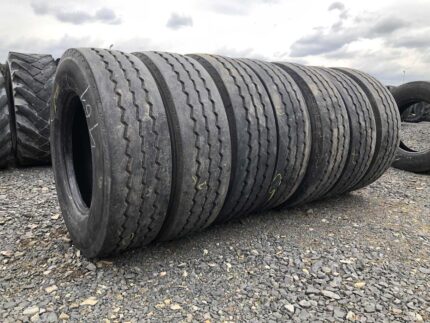  Opony ciężarowe używana 245/70R17.5 PIRELLI ST55 / 9-10mm