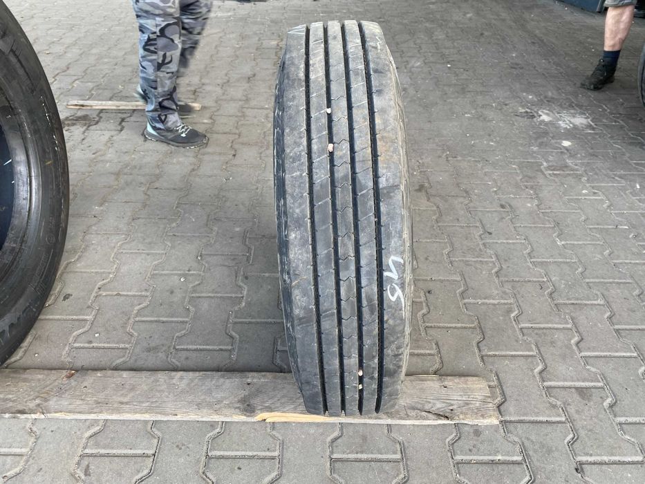 Opona ciężarowa używana 9.5R17.5 GOODRIDE CR950 / 11-12mm Opona ciężarowa używana 9.5R17.5 GOODRIDE CR950 / 11-12mm