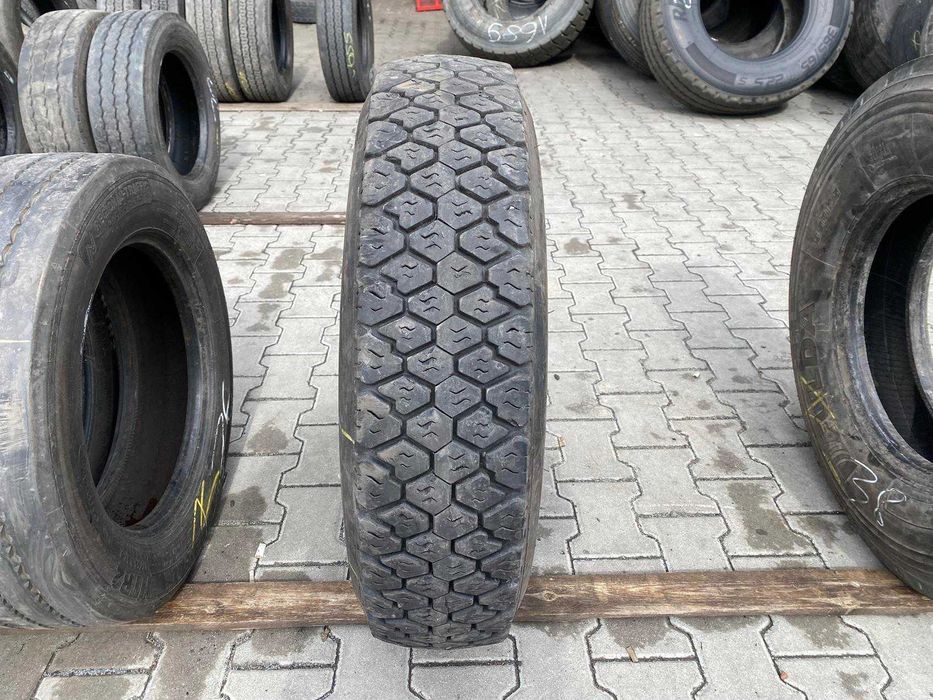 Opona ciężarowa używana 9.5R17.5 GOODYEAR G124 / 9-10mm Opona ciężarowa używana 9.5R17.5 GOODYEAR G124 / 9-10mm