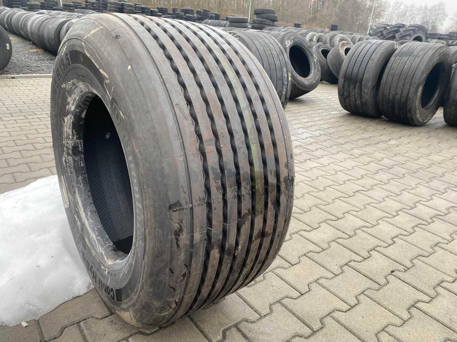 Opona ciężarowa 445/45R19.5 BIEŻNIKOWANA KRAIBURG K-19 TYP MICHELIN XTA2 / 100% BIEŻNIKA Opona ciężarowa 445/45R19.5 BIEŻNIKOWANA KRAIBURG K-19 TYP MICHELIN XTA2 / 100% BIEŻNIKA