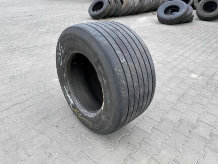 Opona ciężarowa  445/45R19.5 KUMHO KLT03 / 5-7mm