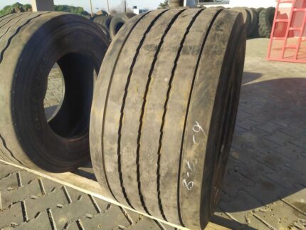  Opona ciężarowa  445/45R19.5 BARUM BT200 ROAD / 7-8 mm