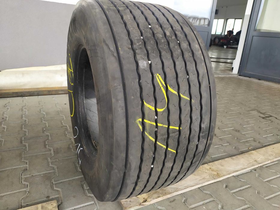Opona ciężarowa 445/45R19.5 MICHELIN XTA2 + ENERGY / 9-10mm Opona ciężarowa 445/45R19.5 MICHELIN XTA2 + ENERGY / 9-10mm
