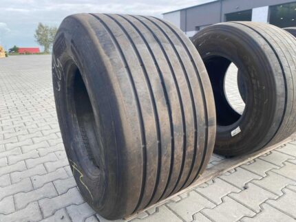  Opona ciężarowa  445/45R19.5 PIRELLI ST:01 / 8-9mm