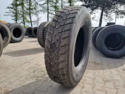 Opona ciężarowa 315/80R22.5 BIEŻNIKOWANA TYP MICHELIN XDY3 / 8-11mm