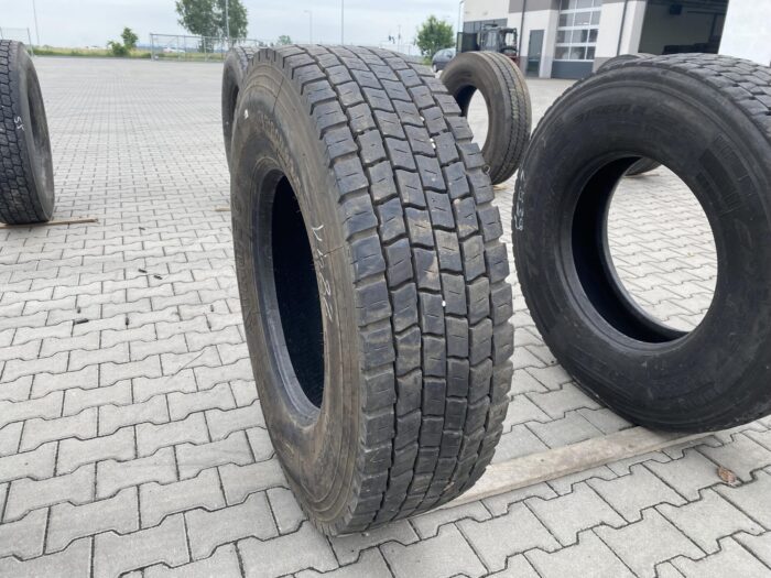 Opona ciężarowa 315/80R22.5 ATHOS HG2338 / 15-18mm