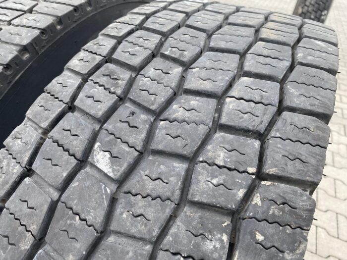 Opony ciężarowe 315/80R22.5 PNEU LAURENT PLD N 2 / 11-15mm