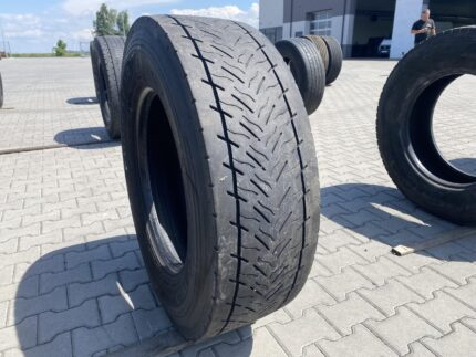  Opona ciężarowa 315/70R22.5 GOODYEAR KMAX D / 8-10mm