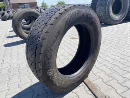 Opona ciężarowa 295/60R22.5 GOODYEAR KMAX D A / 11-12mm