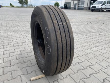  Opona ciężarowa 285/70R19.5 GOODYEAR KMAX T / 11mm