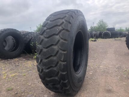 Opona przemysłowa do maszyn 15.5R25 BKT EARTH MAX RADIAL / 80% bieżnika