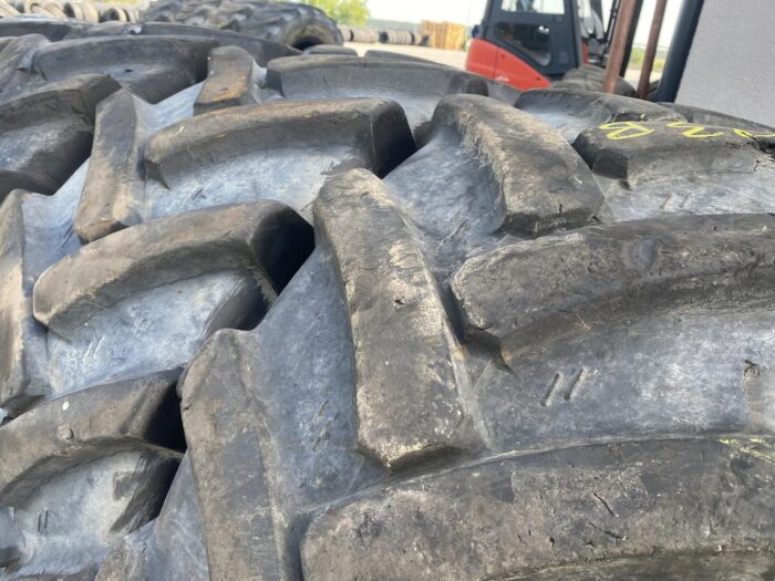 Opona przemysłowa  405/70R24, 16.5R24 MITAS MPT-01 / 80-90% bieżnika