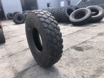  Opona ciężarowa używana 255/100R16 9.00-16 MICHELIN XZL / 80% bieżnika