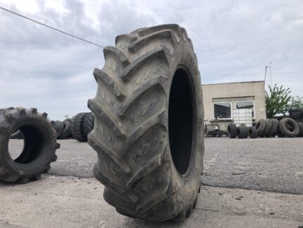 Opona do maszyn rolniczych 520/70R38 KLEBER FITKER / 95% bieżnika