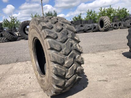 Opona przemysłowa wysokiej jakości 400/70R20 FIRESTONE UTILITY DURAFORCE / 95% BIEŻNIKA
