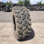  Opona przemysłowa wysokiej jakości 400/70R20 FIRESTONE UTILITY DURAFORCE / 95% BIEŻNIKA