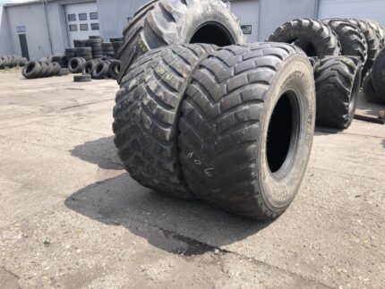  Opona rolnicza do maszyn 560/60R22.5 BKT RIDEMAX FL693 RADIAL / 40% bieżnika