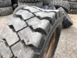 Opona ciężarowa 300-15 315/70-15 CONTINENTAL IC40 / 100% bieżnika