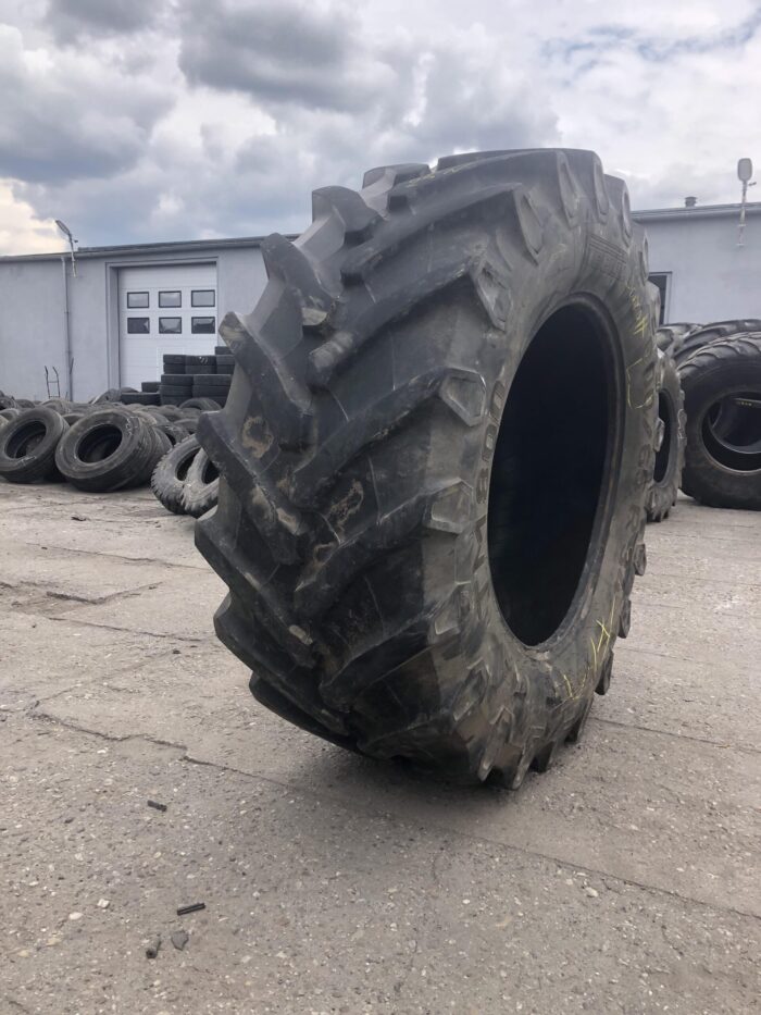 Opona rolnicza  600/65R34 PIRELLI TM800 / 80% bieżnika