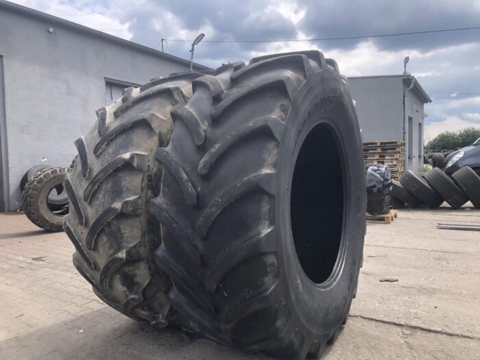 Opona rolnicza XI TTION 710/70R42 FIRESTONE MAXI TRACION RADIAL / 70% bieżnika