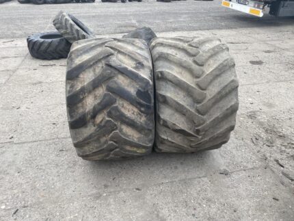 Opony używane 650/45-22.5 BKT Flotation TR678 / 70% bieżnika
