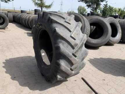  Opona przemysłowa   405/70-20 , 16/70-20 BKT IMPLEMENT AS504