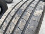 Opona ciężarowa używana 305/70R19.5 DUNLOP SP346 / 12-13mm