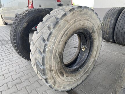 Opona do transportu kontenerów 12.00R20 BRIDGESTONE CONTAINER HANDLER SS / 85% Bieżnika