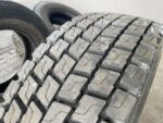 Opona ciężarowa używana 305/70R22.5 BIEŻNIKOWANA TYP MICHELIN XDE2+ / 100% Bieżnika