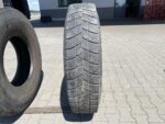 Opona ciężarowa używana 13R22.5 BIEŻNIKOWANA TYP MICHELIN XDY3 / 8-10mm