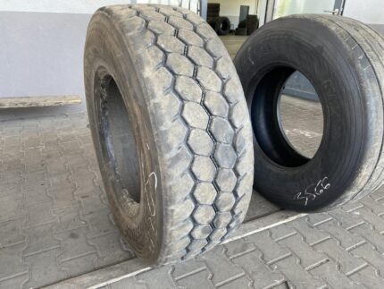  Opona ciężarowa używana 385/65R22.5  BRIDGESTONE M-TRAILER 001 PLUS / 13mm