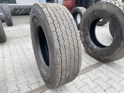  Opona ciężarowa używana 315/80R22.5 CONTINENTAL CONTI SCANDINAVIA HD3 / 10-13mm