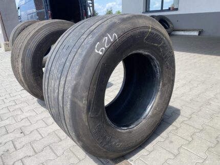 Opona ciężarowa używana 435/50R19.5 PIRELLI ST:01 NEVERENDING ENERGY / 8mm