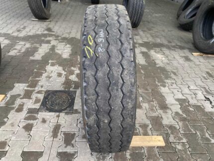 Używana opona ciężarowa 315/80R22.5 FIRESTONE FS833 / 8-9mm